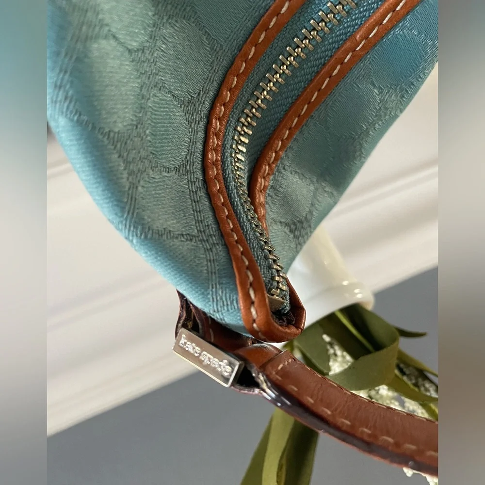 Kate Spade Vintage Noel Dot Shoulder Bag - Picture 5 of 9